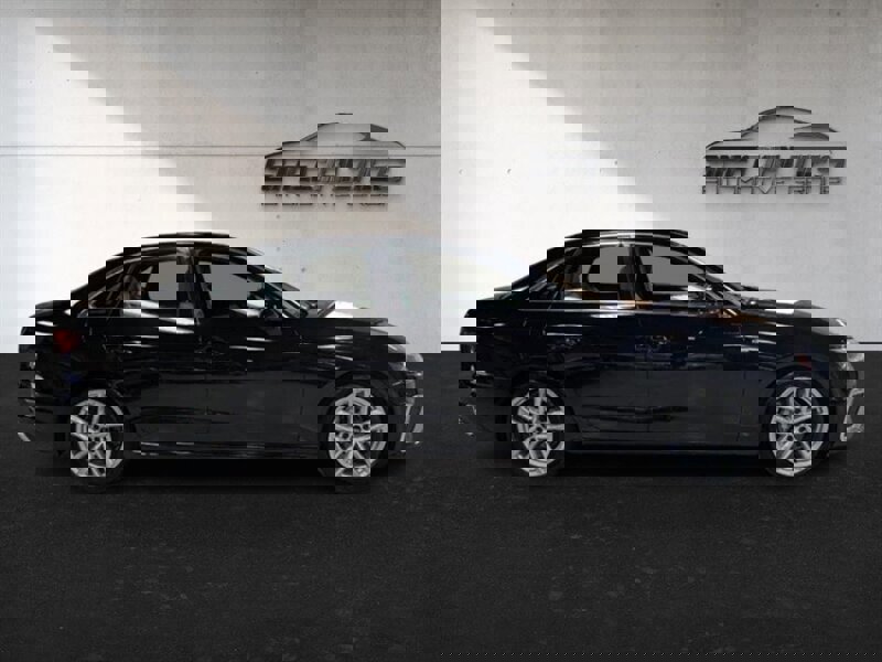 Used 2024 Audi A4 2.0T Premium Plus image 11