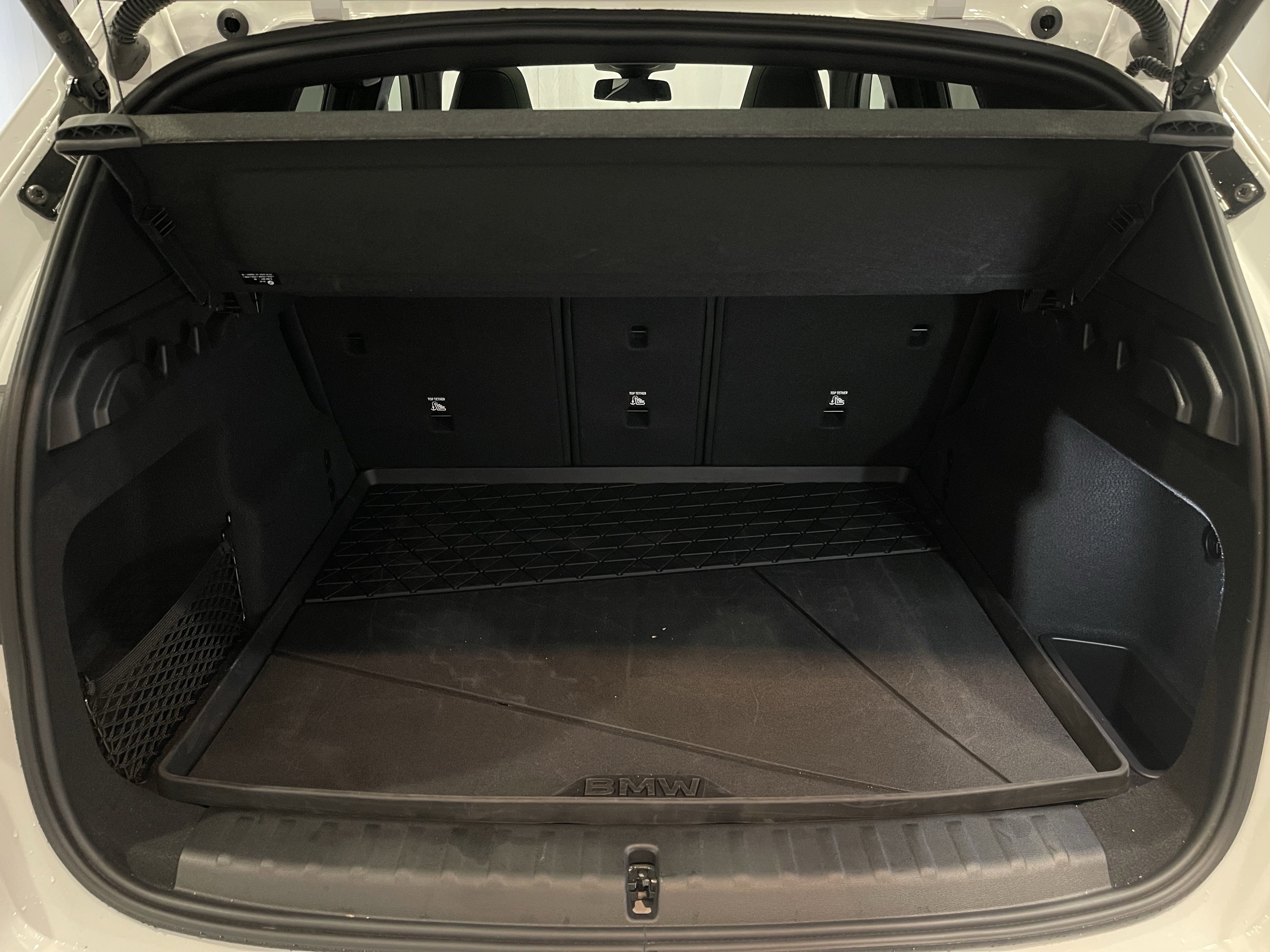 Used 2025 BMW X1 M35i w/ Premium Package image 27