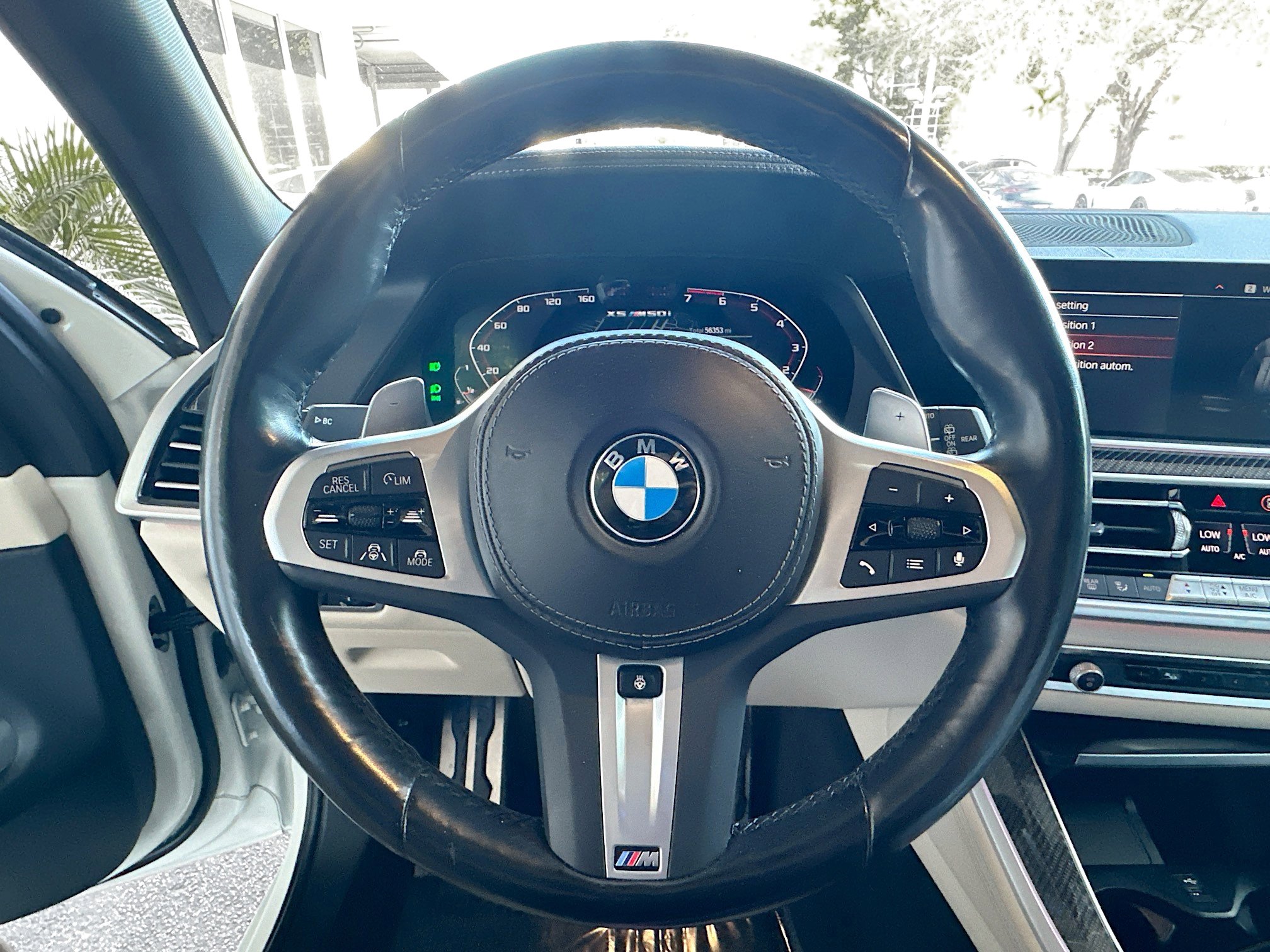 Used 2022 BMW X5 M50i image 11