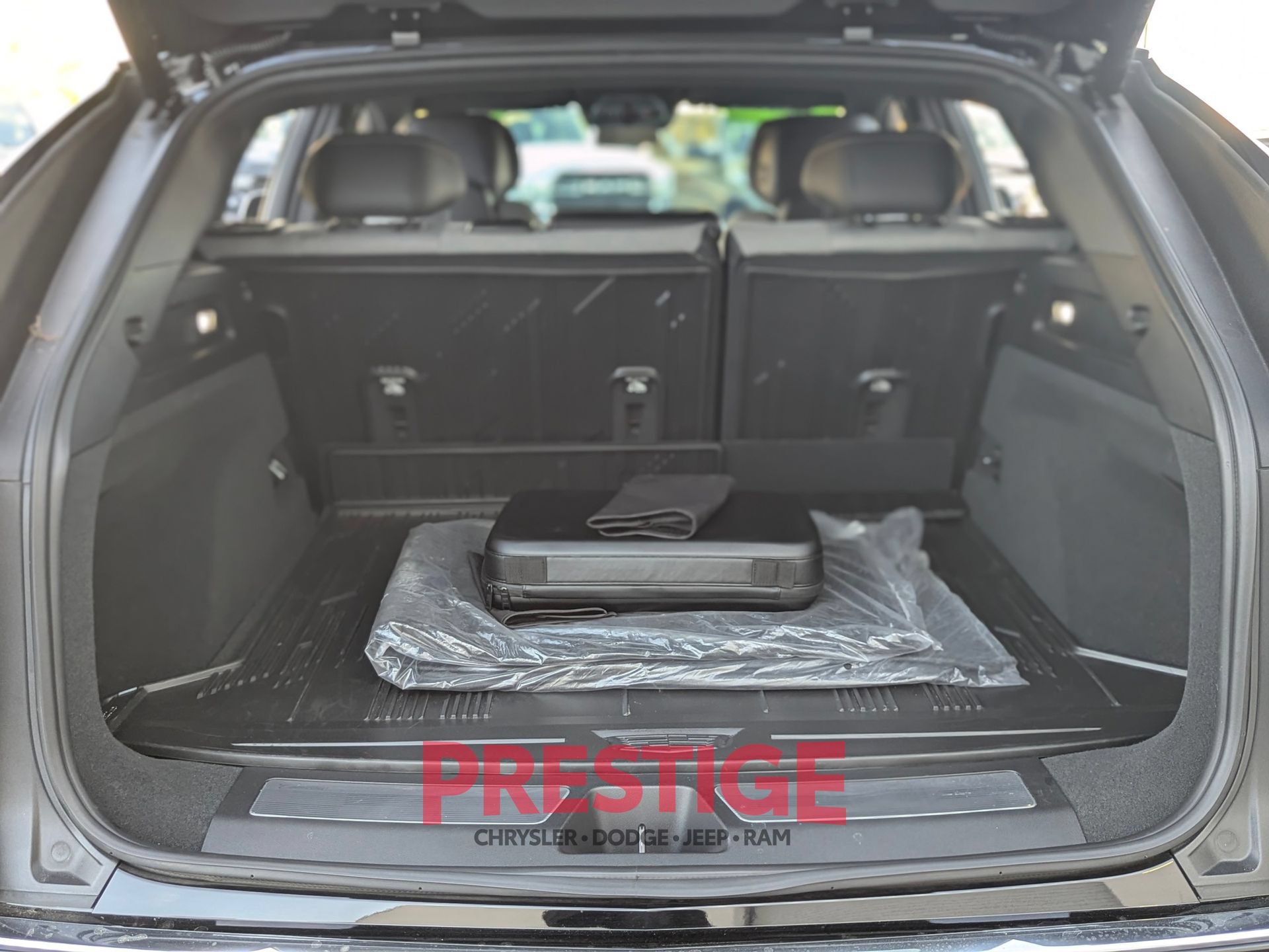 Used 2024 Cadillac Lyriq Tech w/ LPO, Floor Liner Package RWD image 10