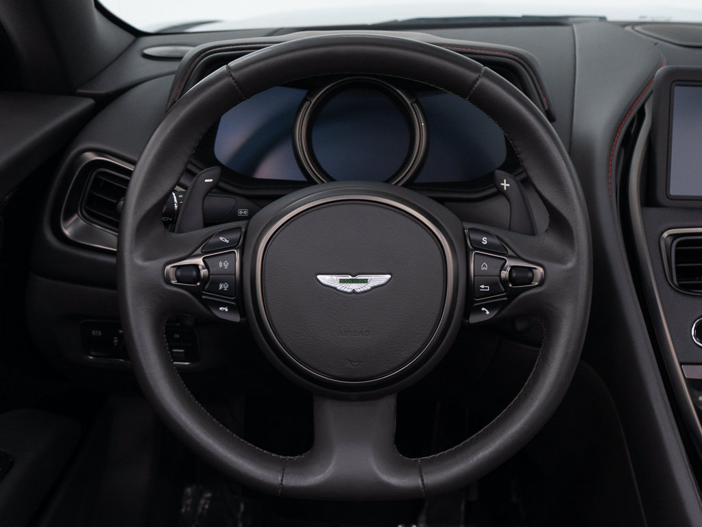 Used 2020 Aston Martin DB11 Volante RWD image 30