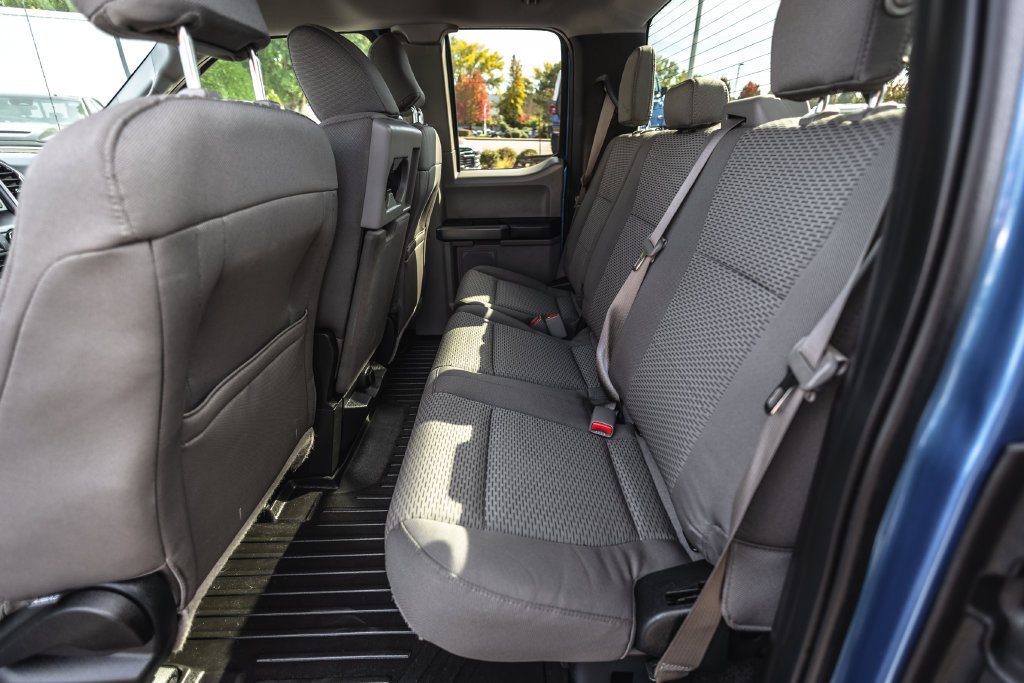 Used 2015 Ford F150 XLT w/ Equipment Group 301A Mid AWD/4WD image 27