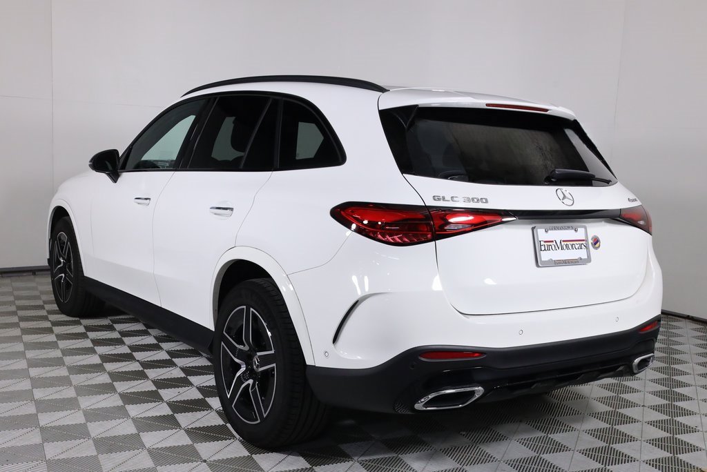 Certified 2025 Mercedes-Benz GLC 300 4MATIC image 4
