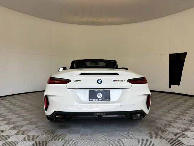 Used 2024 BMW Z4 M40i w/ Premium Package image 6