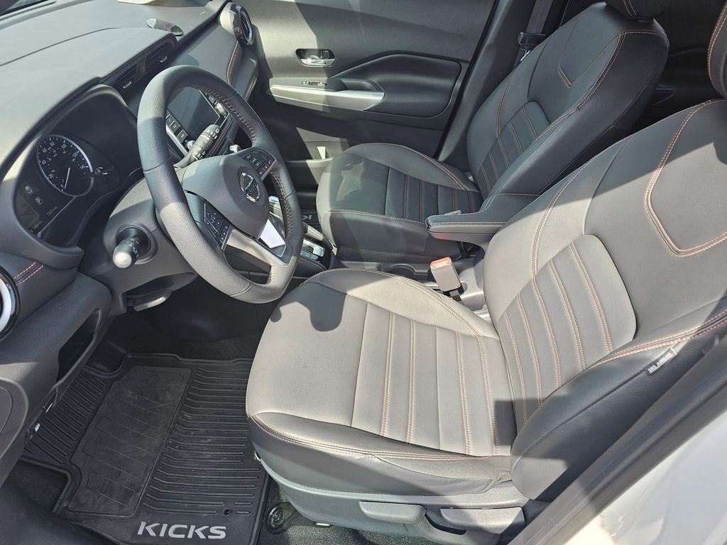Certified 2020 Nissan Kicks SR w/ SR Premium Package image 16