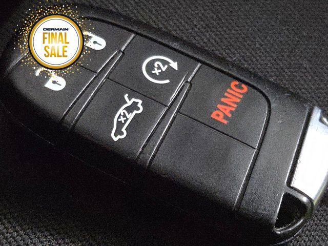 Used 2022 Dodge Challenger R/T image 31