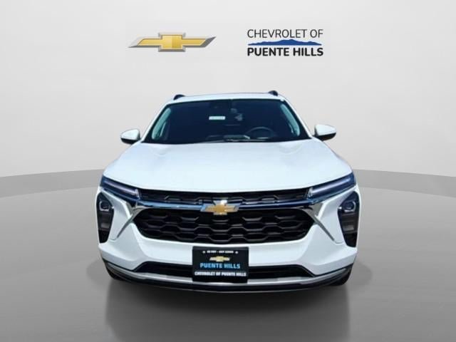 New 2026 Chevrolet Trax LT w/ Sunroof Package FWD image 3