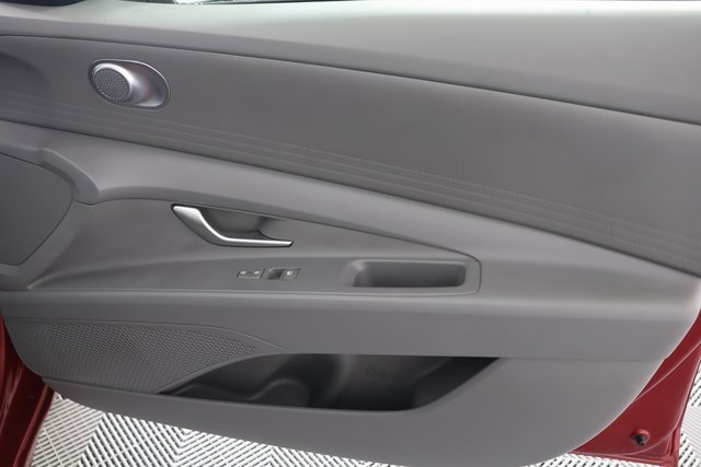 Certified 2024 Hyundai Elantra Blue image 27