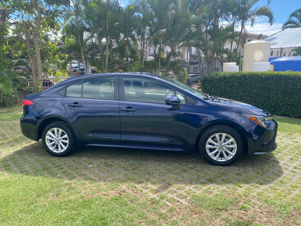 Used 2025 Toyota Corolla LE image 8