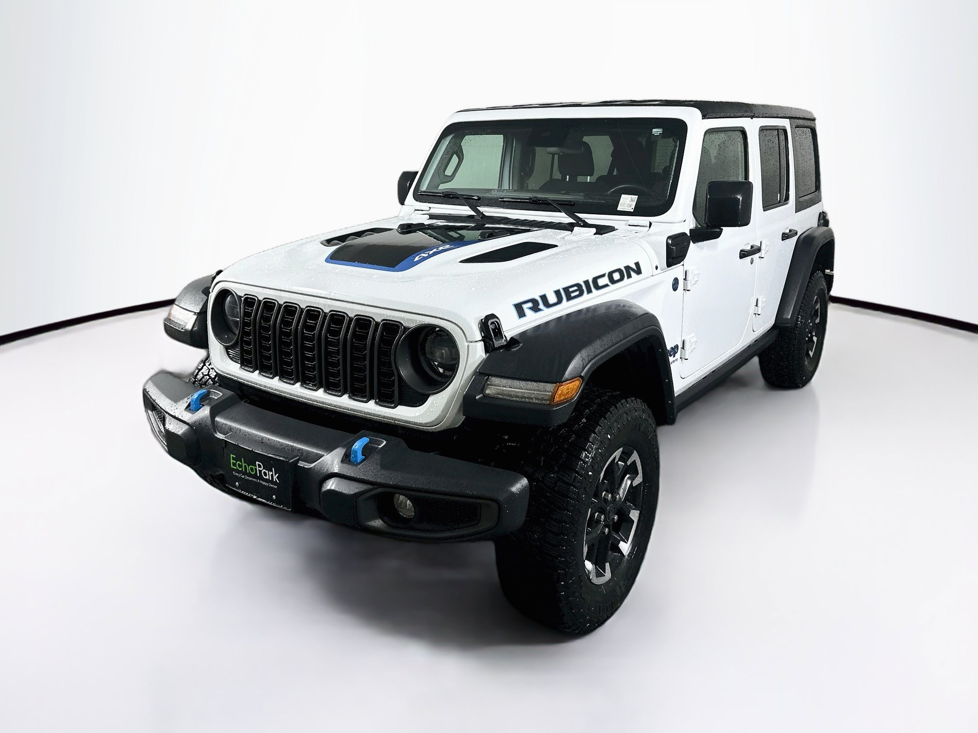Used 2024 Jeep Wrangler Unlimited Rubicon 4xe AWD/4WD image 3