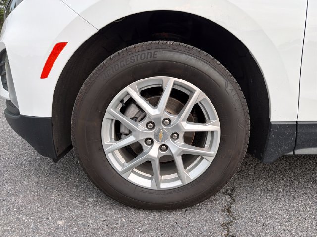Used 2024 Chevrolet Equinox LT AWD/4WD image 11