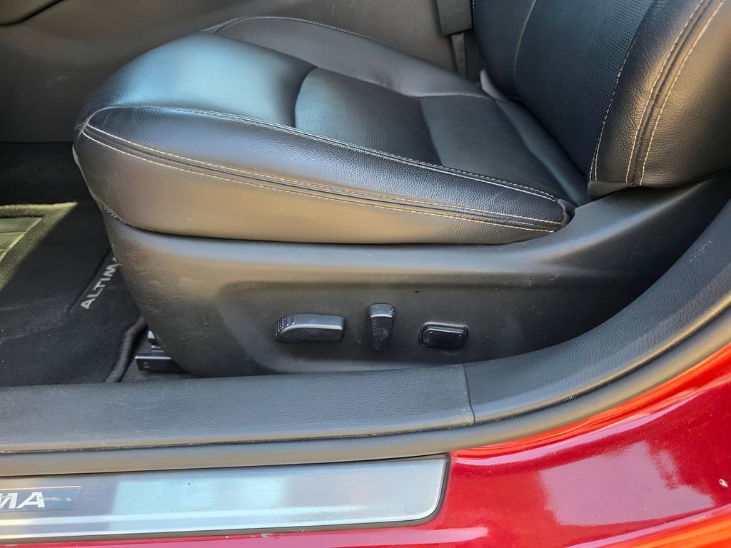Used 2024 Nissan Altima 2.5 SL image 16