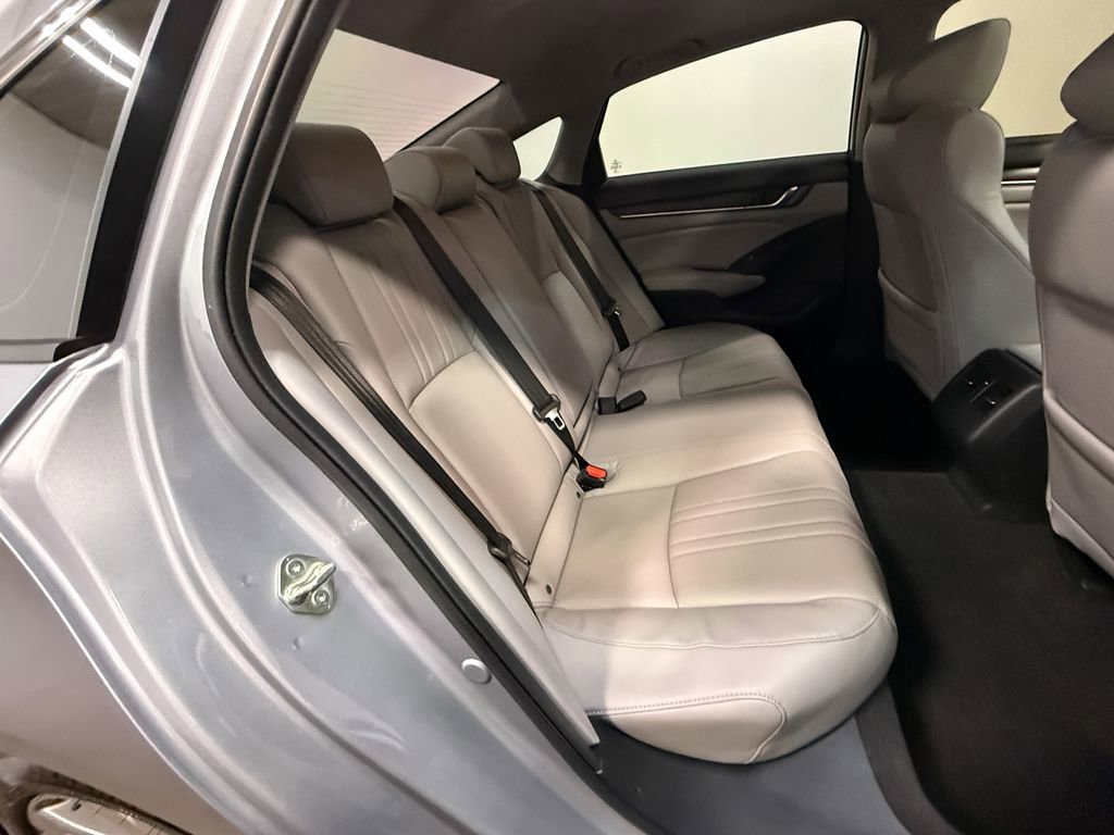 Used 2018 Honda Accord EX-L image 14