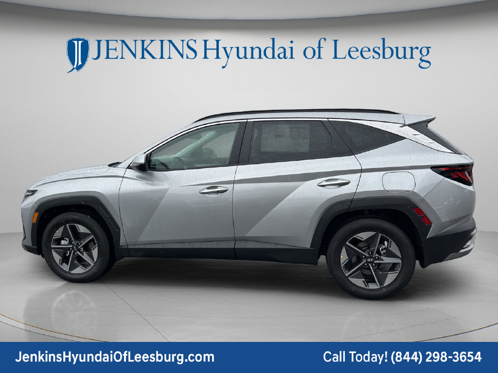 Certified 2025 Hyundai Tucson SEL FWD image 8