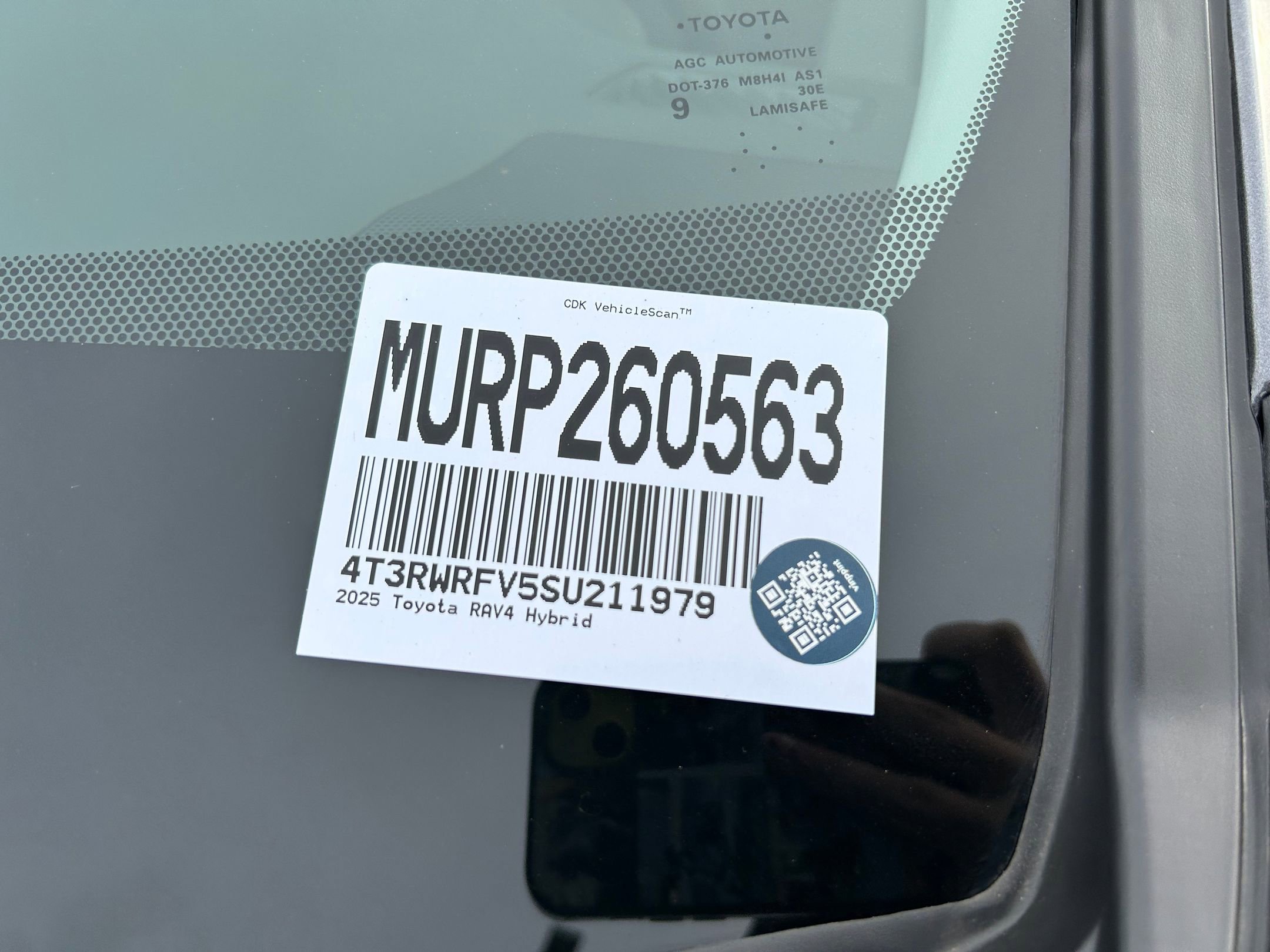 Certified 2025 Toyota RAV4 XLE w/ Convenience Package image 32