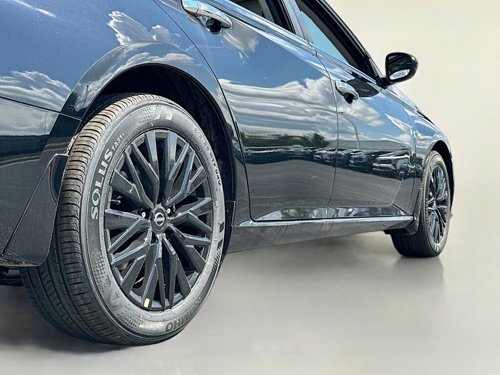 New 2025 Nissan Altima 2.5 SV w/ SV Special Edition Package image 12