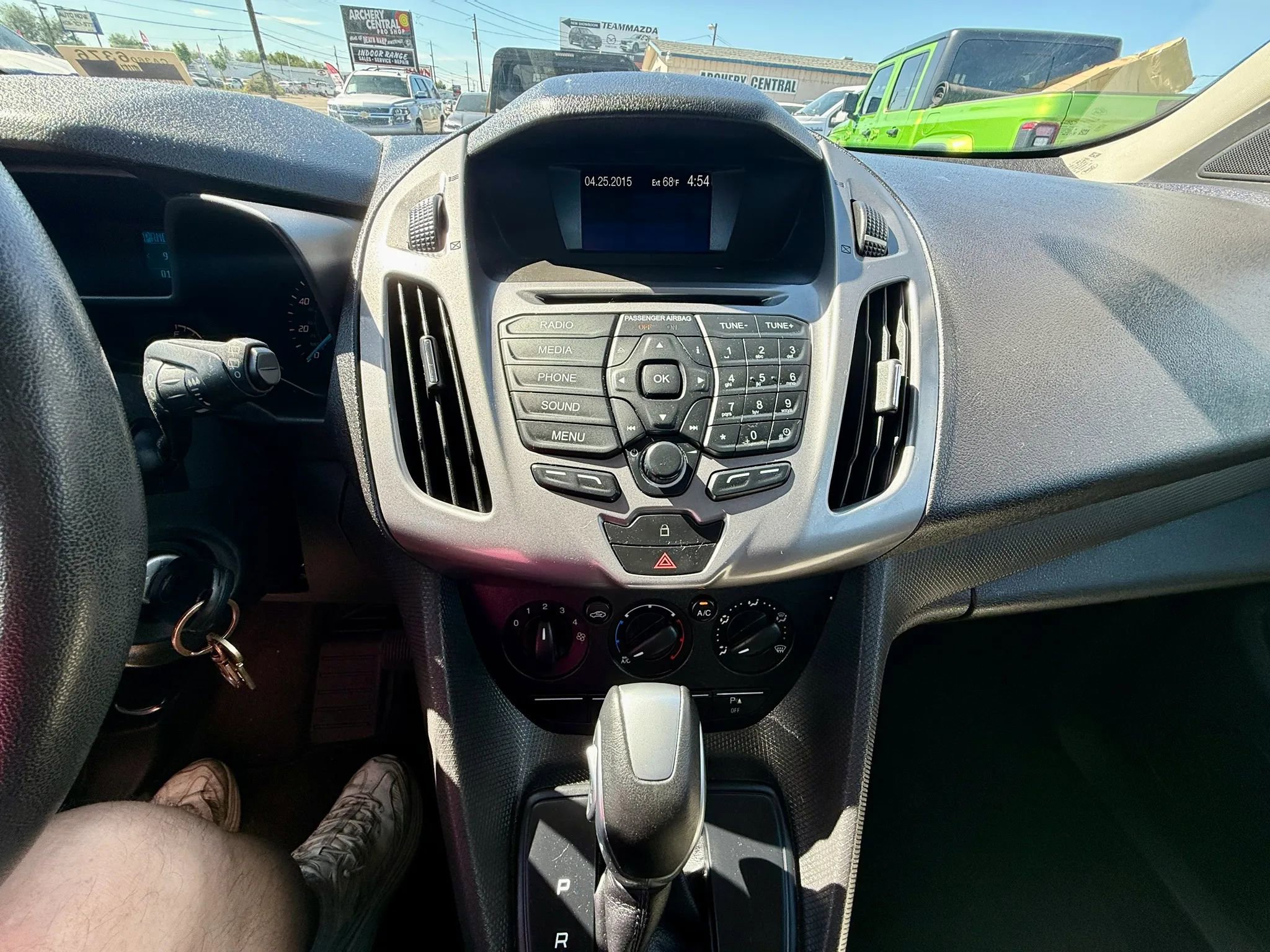 Used 2015 Ford Transit Connect XLT FWD image 12