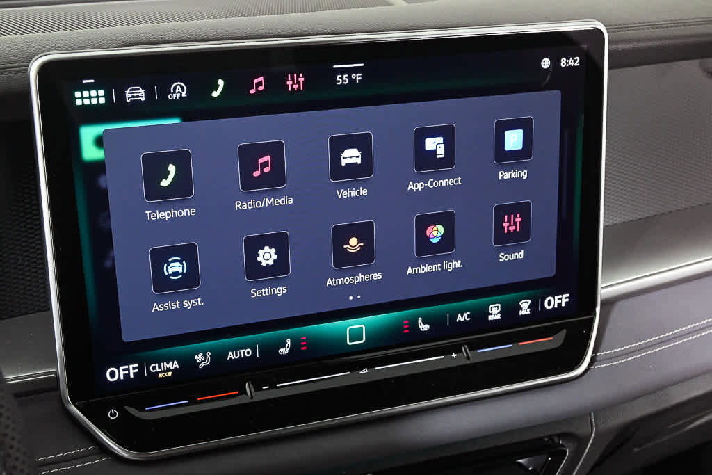 New 2026 Volkswagen Tiguan SE R-Line FWD image 13