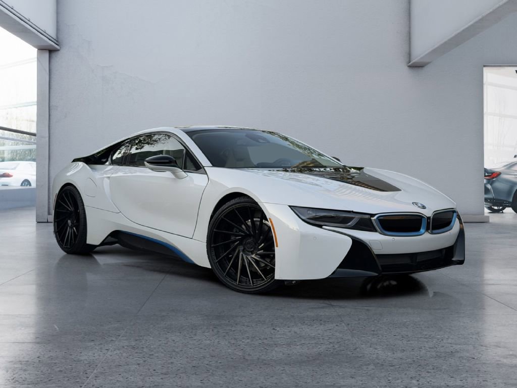Used 2019 BMW i8 image 2