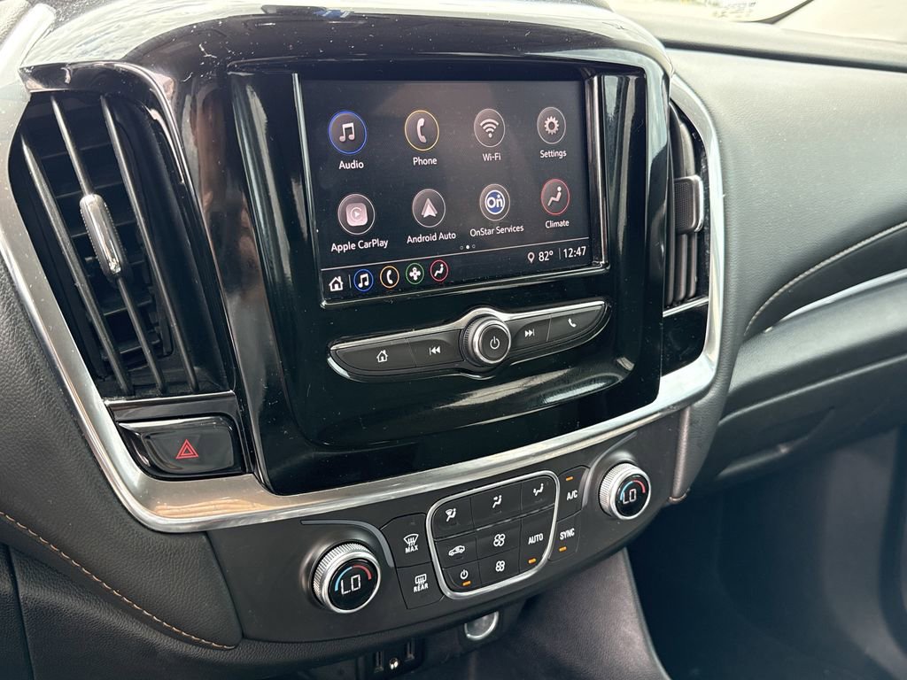 Used 2021 Chevrolet Traverse LS FWD image 17