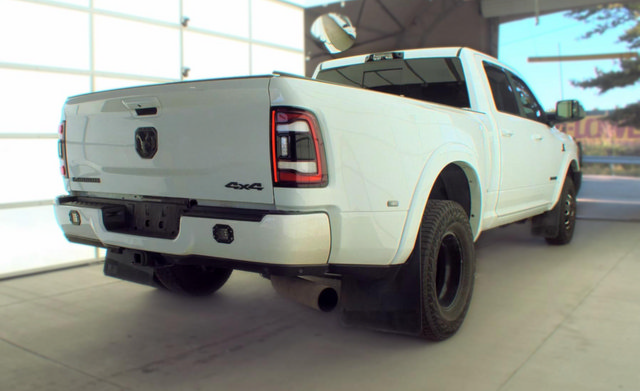 Used 2021 RAM 3500 Laramie w/ Night Edition AWD/4WD image 2