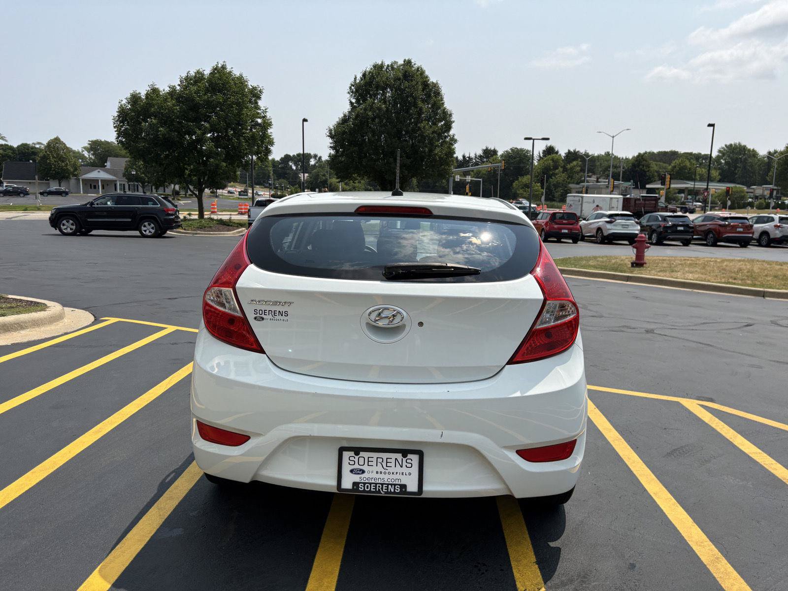 Used 2014 Hyundai Accent GS FWD image 5
