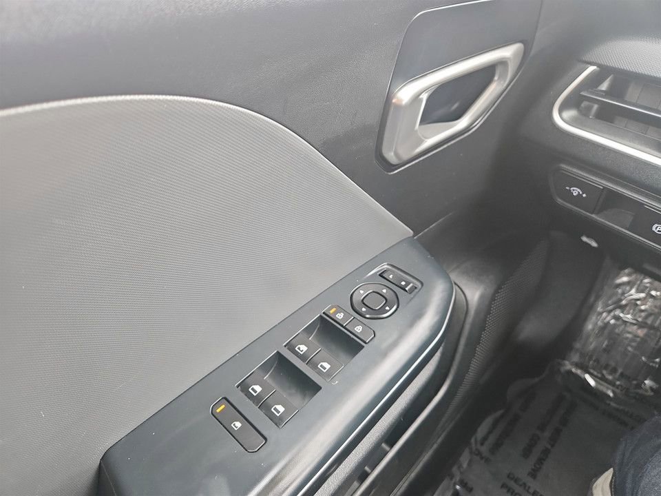 Used 2025 Kia K4 LXS image 21