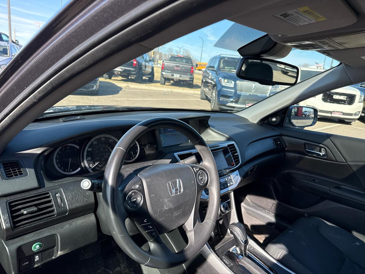 Used 2015 Honda Accord EX-L image 9