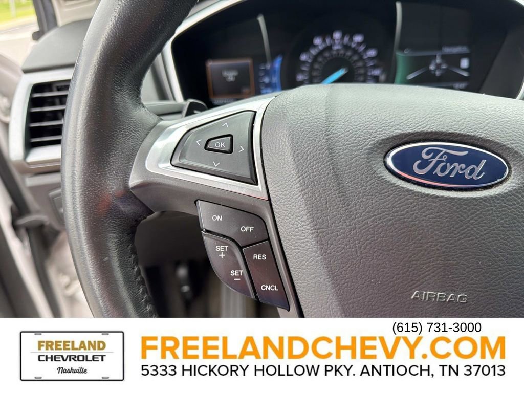 Used 2015 Ford Fusion Titanium image 30