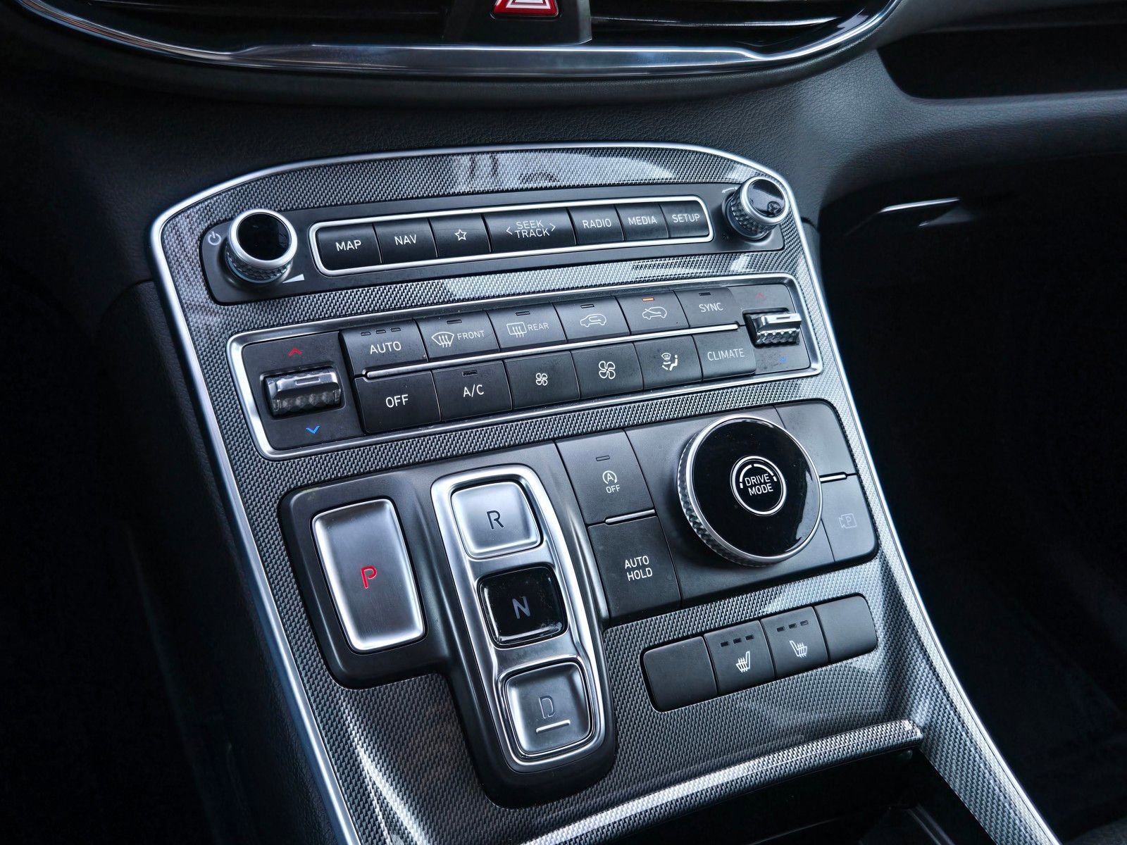 Used 2023 Hyundai Santa Fe SEL image 18