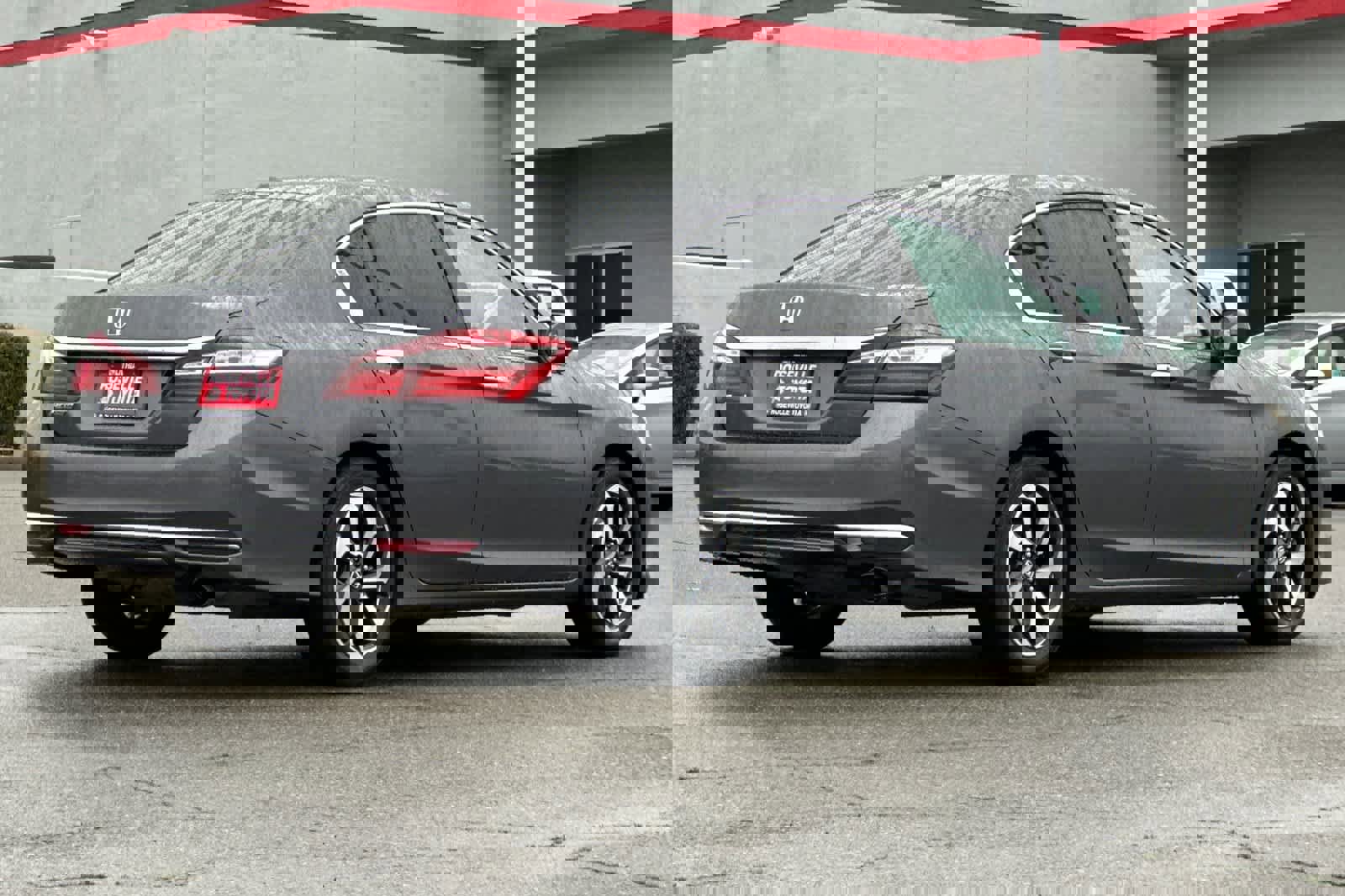 Used 2016 Honda Accord EX image 2