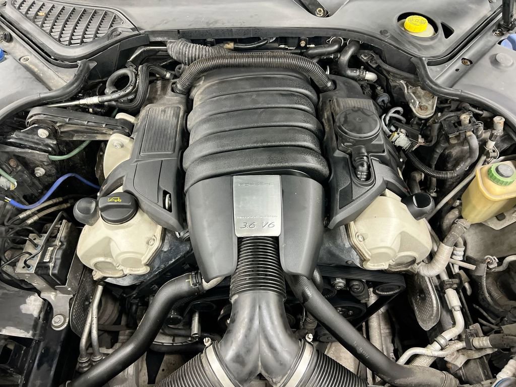 Used 2011 Porsche Panamera 4 AWD/4WD image 24