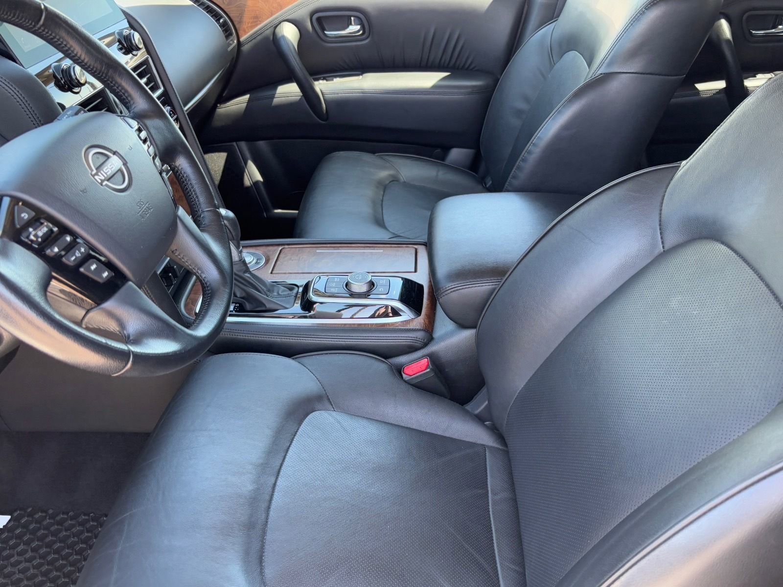 Certified 2024 Nissan Armada SL w/ Captain's Chairs Package image 17