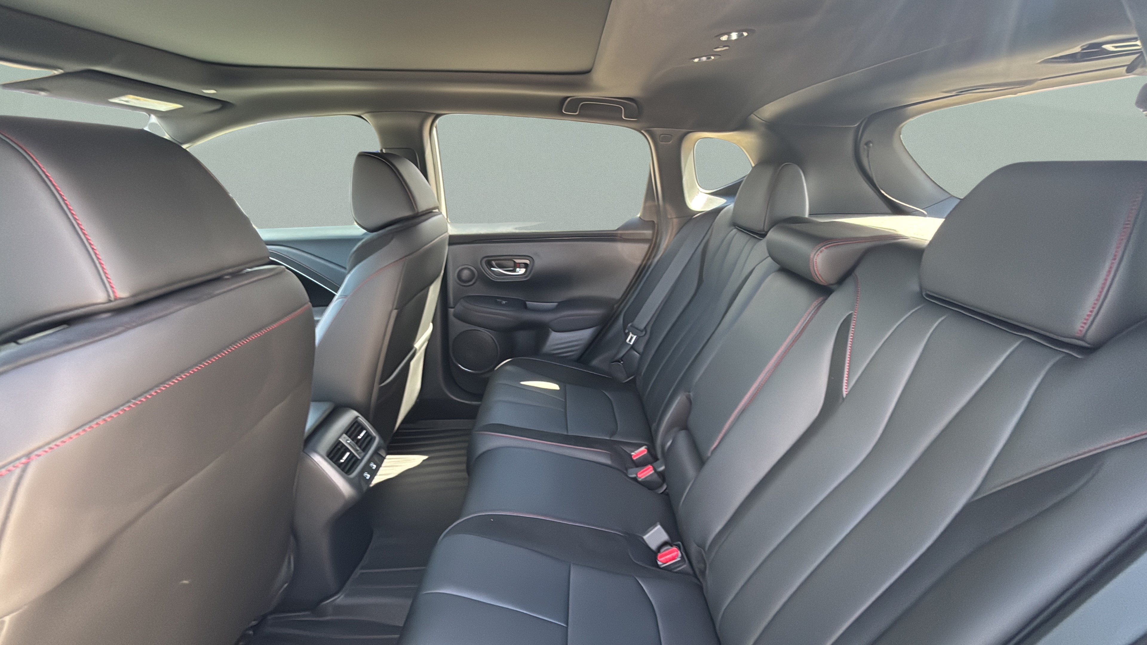 Used 2025 Acura ADX A-Spec FWD image 14