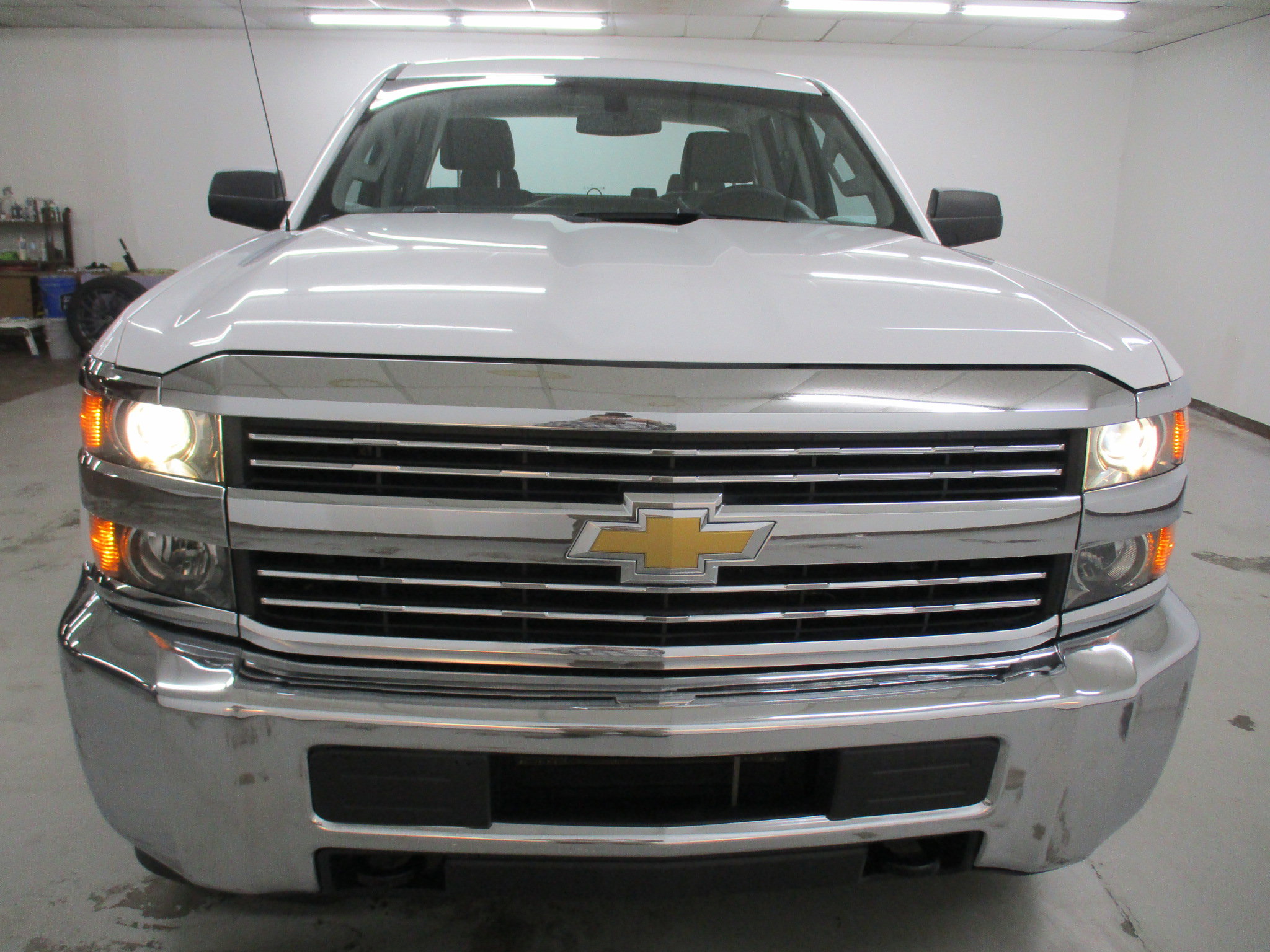 Used 2017 Chevrolet Silverado 2500 W/T image 2