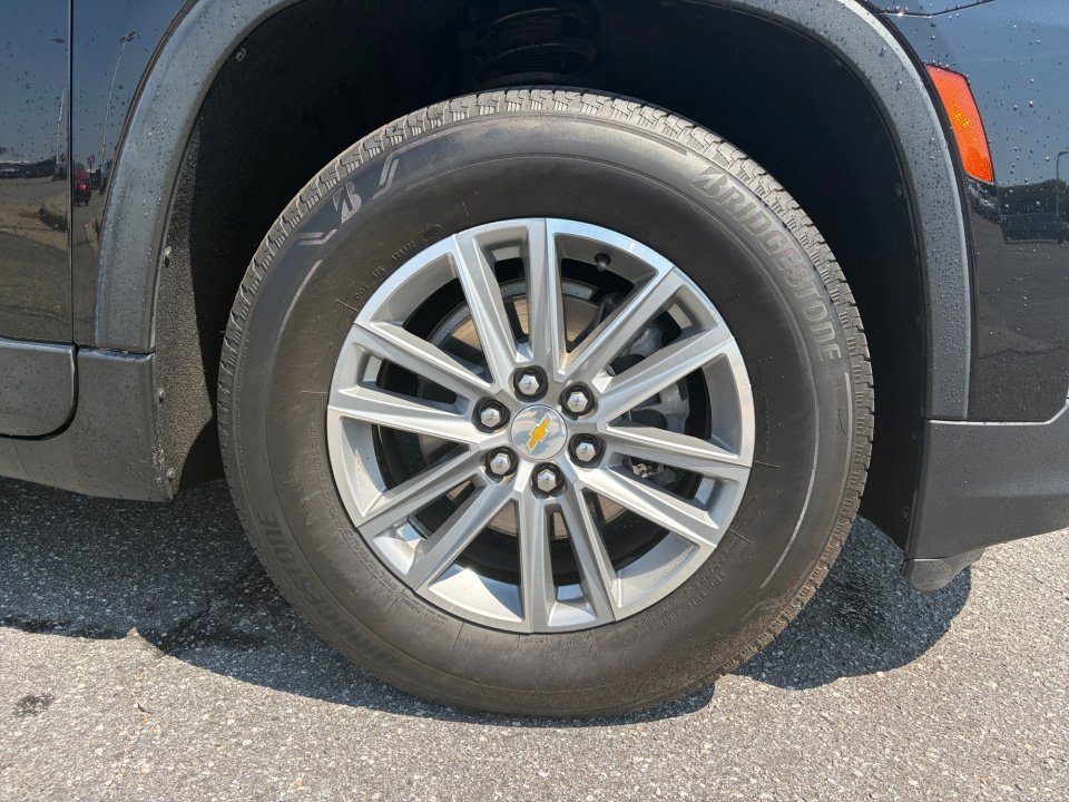 Used 2022 Chevrolet Traverse LT AWD/4WD image 29