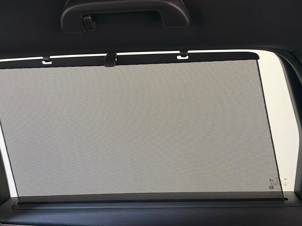 Used 2022 Acura MDX A-Spec image 34