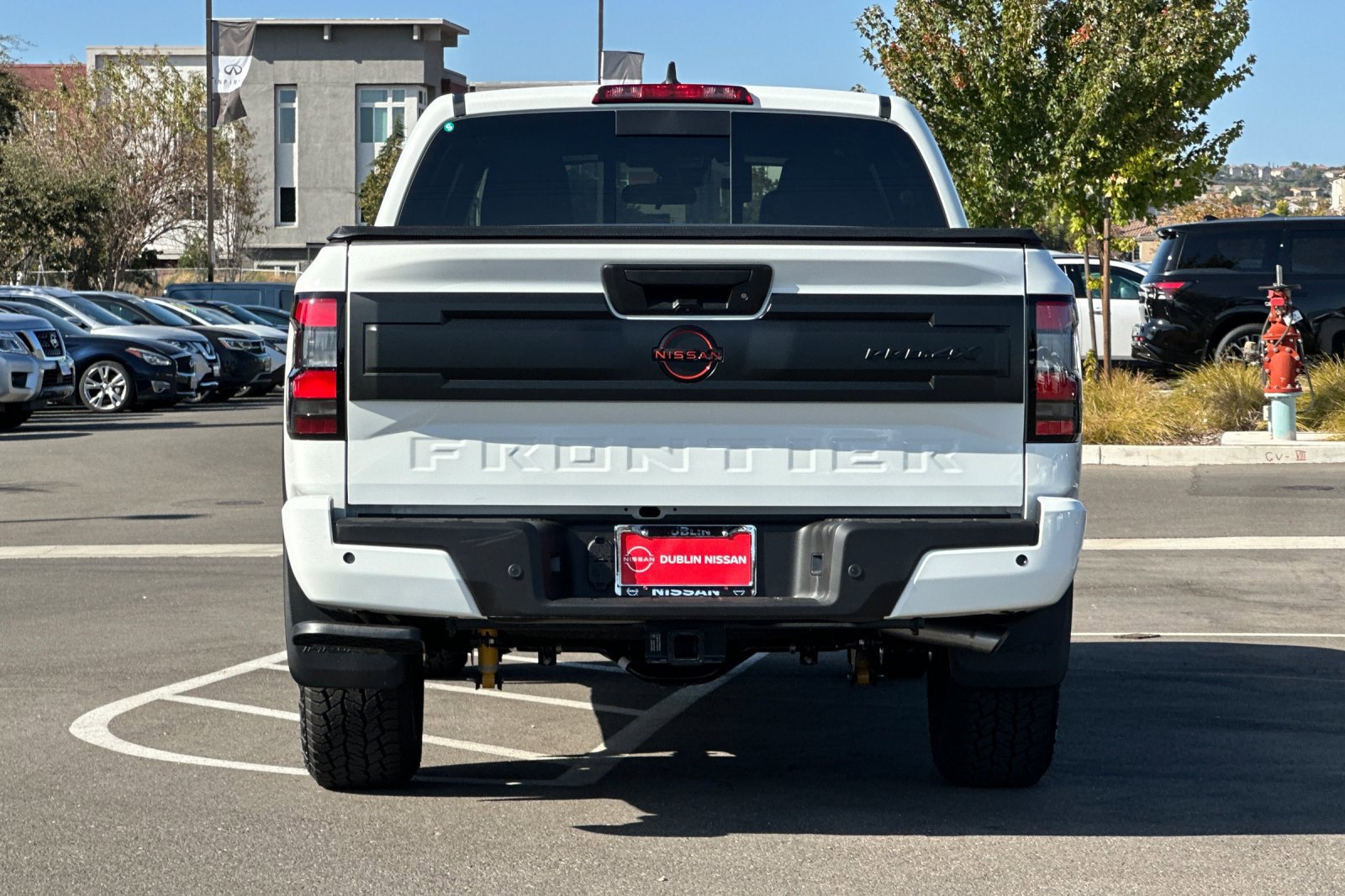New 2027 Nissan Frontier PRO-4X w/ Tow Package AWD/4WD image 5