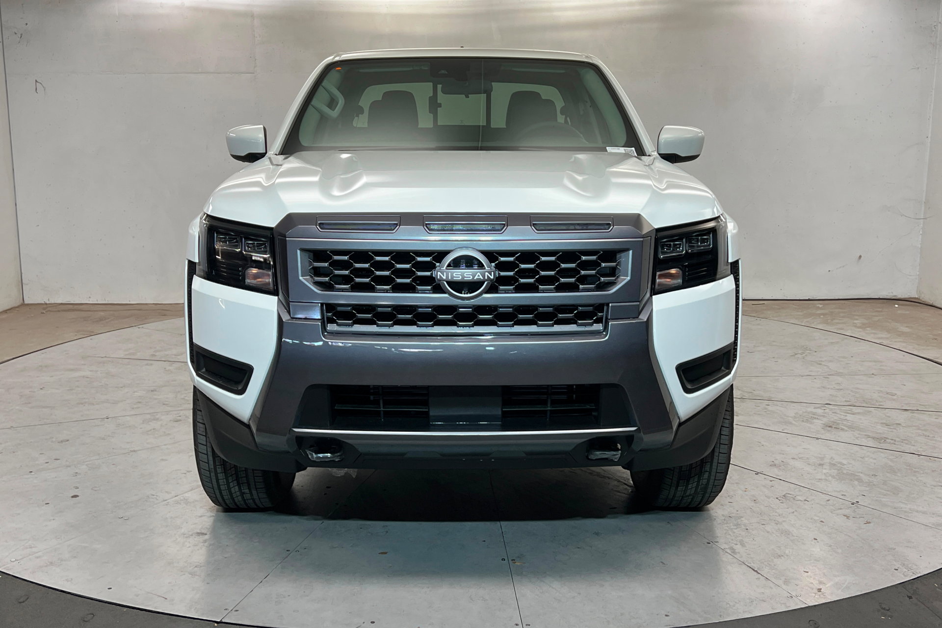 New 2026 Nissan Frontier SV w/ SV Convenience Package image 8