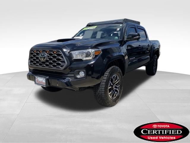 Certified 2020 Toyota Tacoma TRD Sport w/ Technology Package AWD/4WD image 1