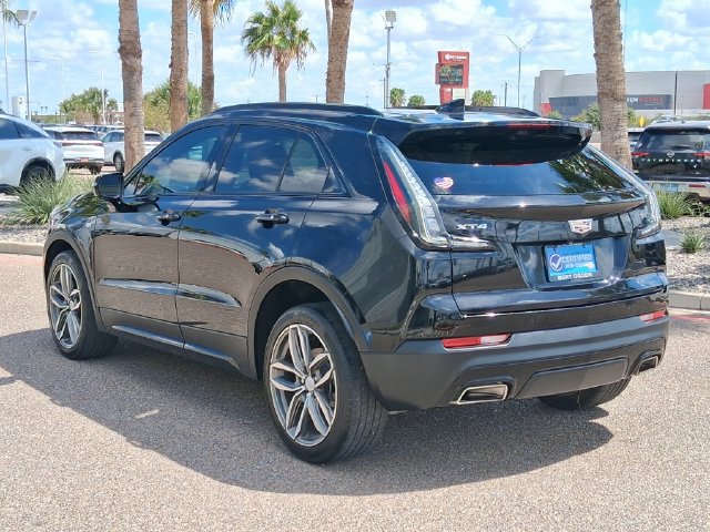 Used 2023 Cadillac XT4 Sport FWD image 4