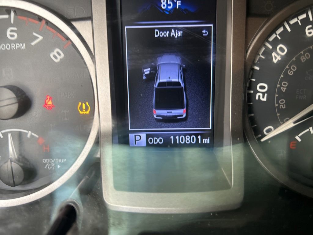 Used 2019 Toyota Tacoma SR5 RWD image 42