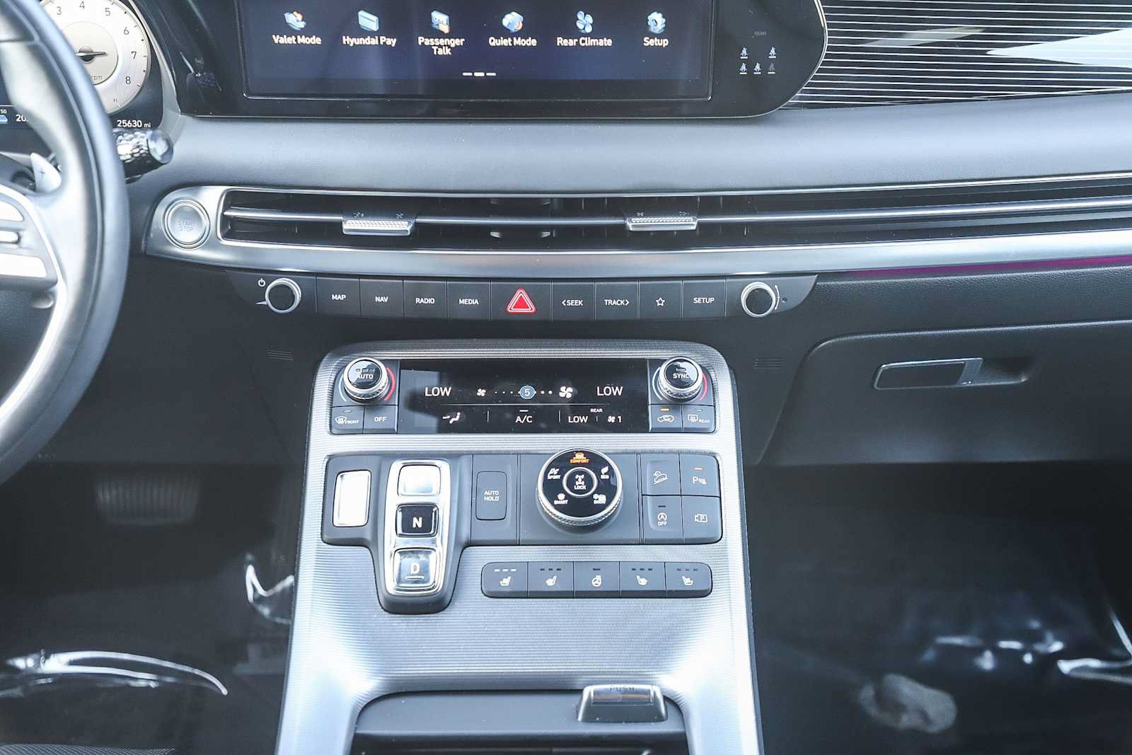 Used 2024 Hyundai Palisade Calligraphy AWD/4WD image 14