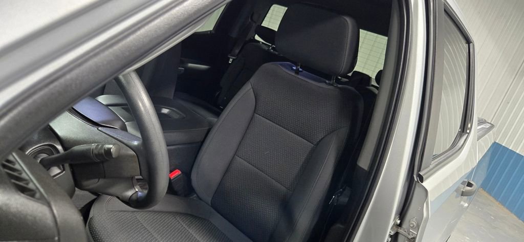 Used 2023 Chevrolet Silverado 2500 Custom w/ Custom Value Package image 23