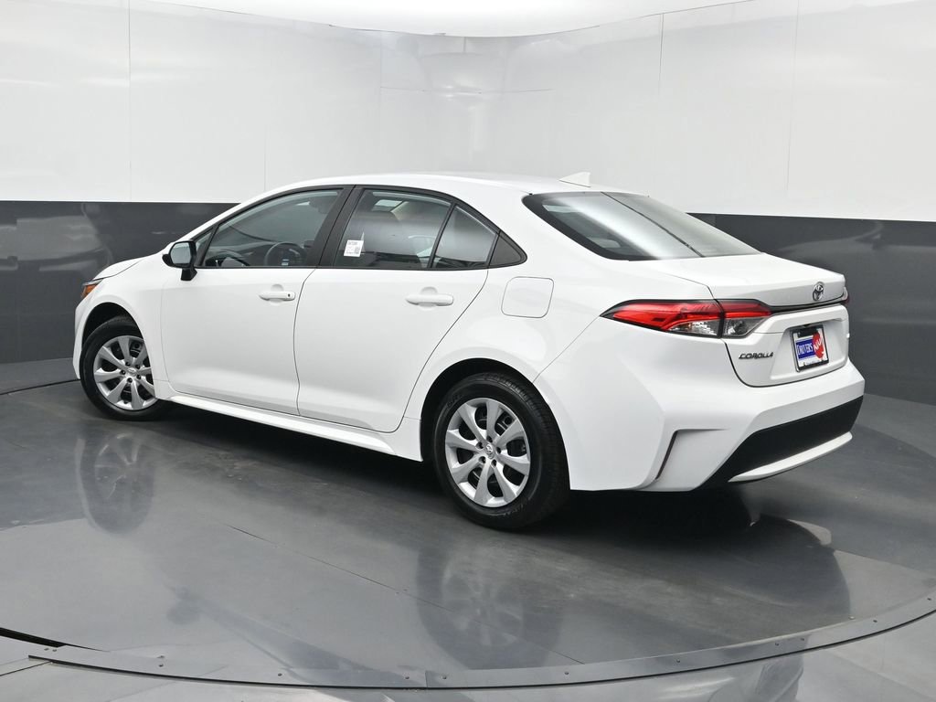 Used 2022 Toyota Corolla LE FWD image 20