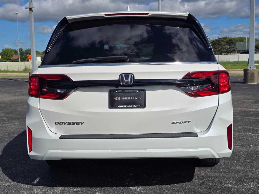 Used 2025 Honda Odyssey Sport-L image 15