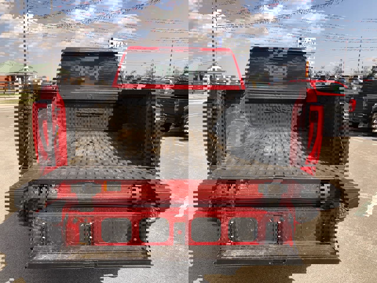 Used 2024 GMC Sierra 2500 Denali w/ Denali Reserve Package image 9