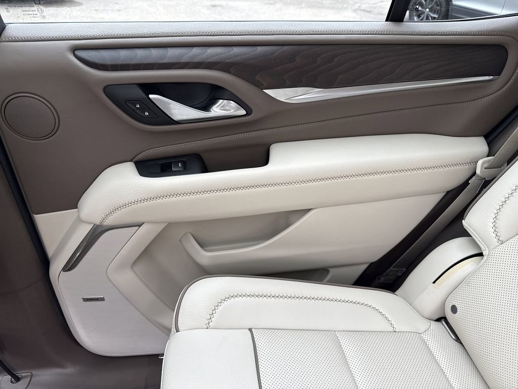 Used 2022 GMC Yukon Denali image 28