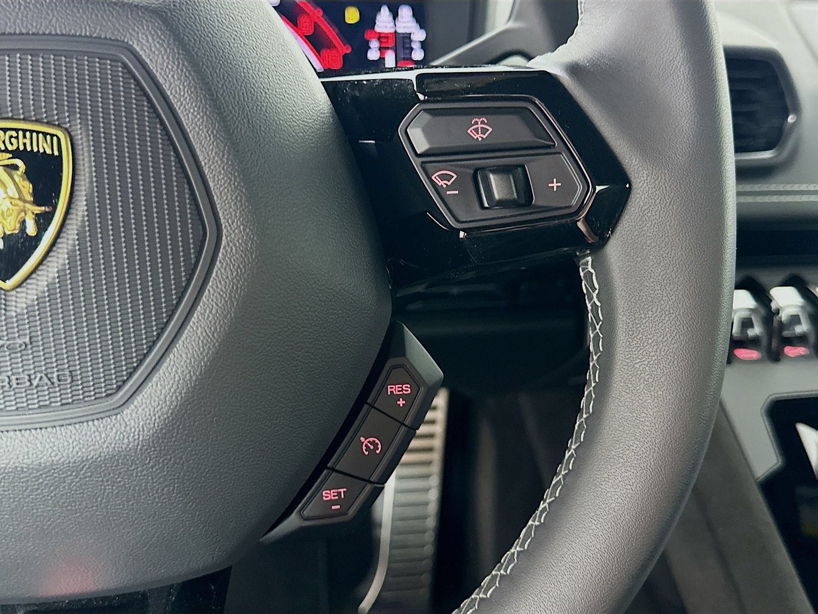 Used 2024 Lamborghini Huracan Tecnica RWD image 19