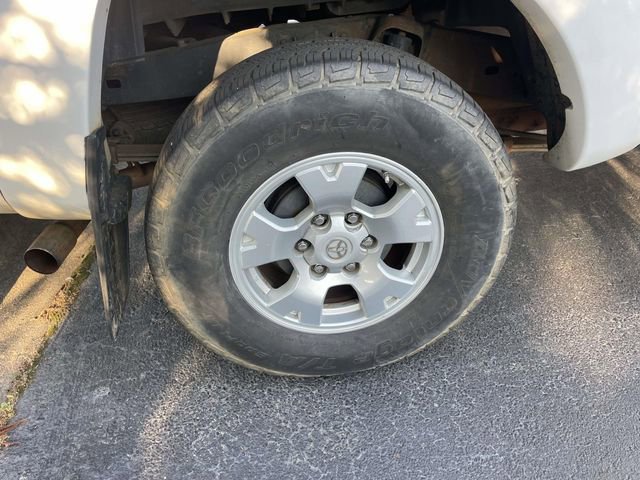 Used 2011 Toyota Tacoma PreRunner w/ SR5 Pkg #2 RWD image 14